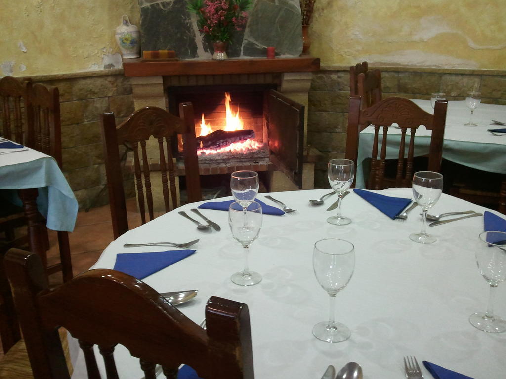 Ca L´Ángels Hotel Prat de Comte Buitenkant foto