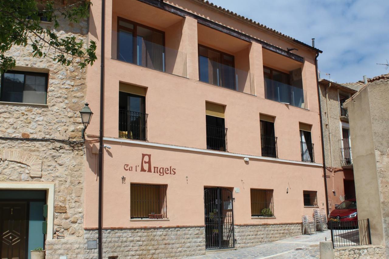 Ca L´Ángels Hotel Prat de Comte Buitenkant foto